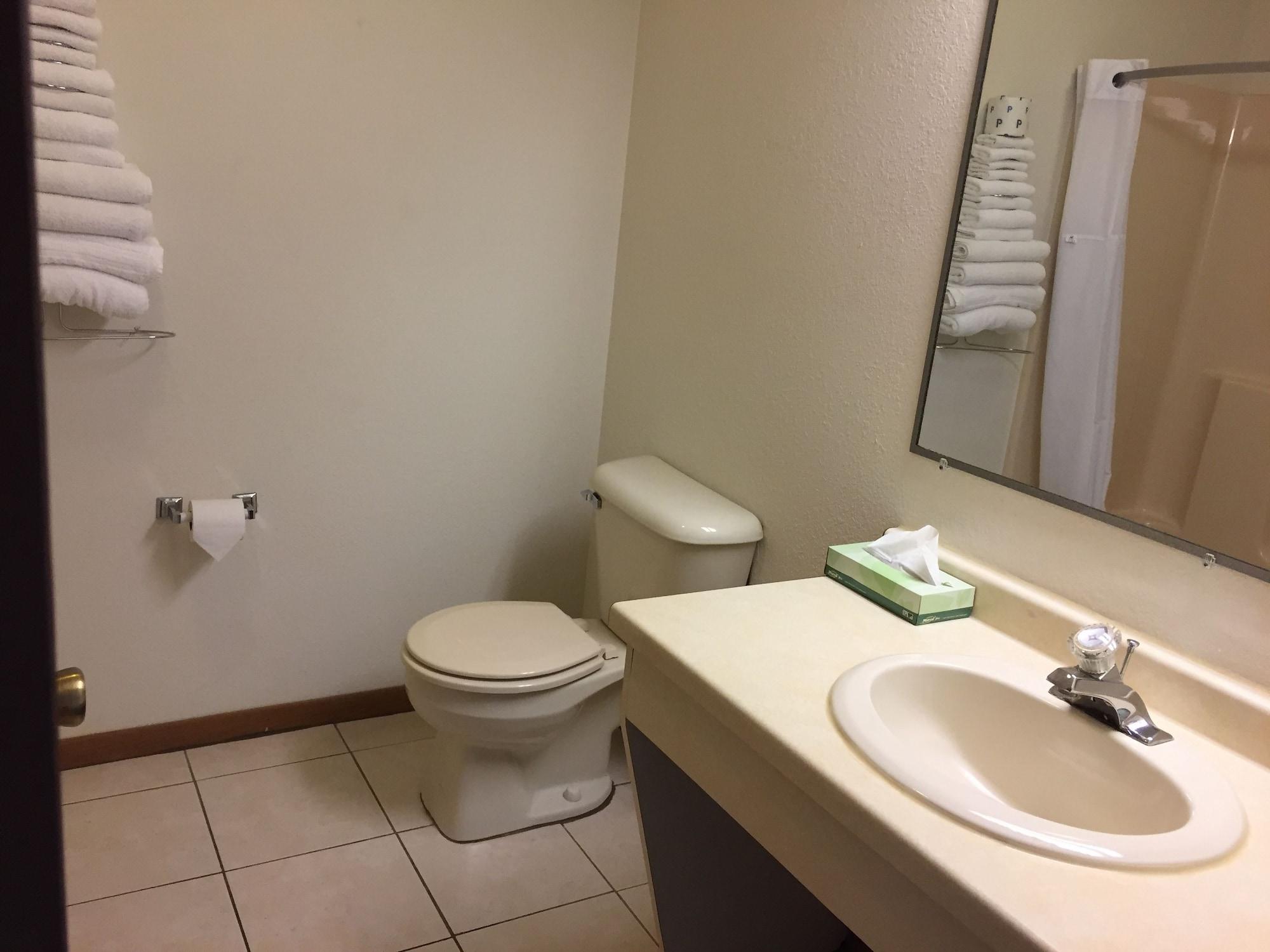 Super 8 By Wyndham Escanaba