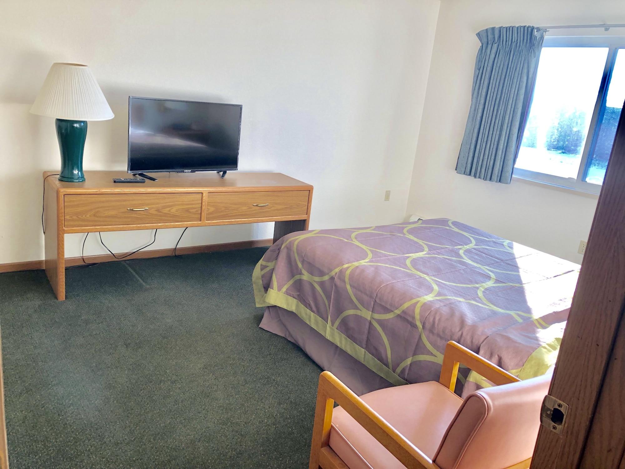 Hotel Super 8 By Wyndham 2*